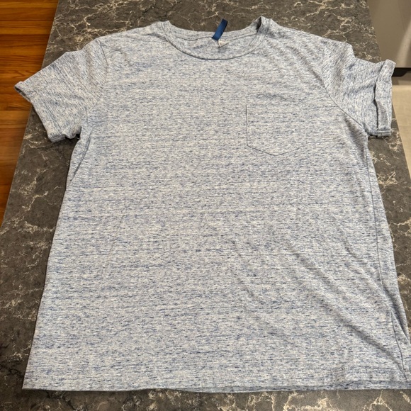 Men’s H&M Tee Shirt - Picture 1 of 4